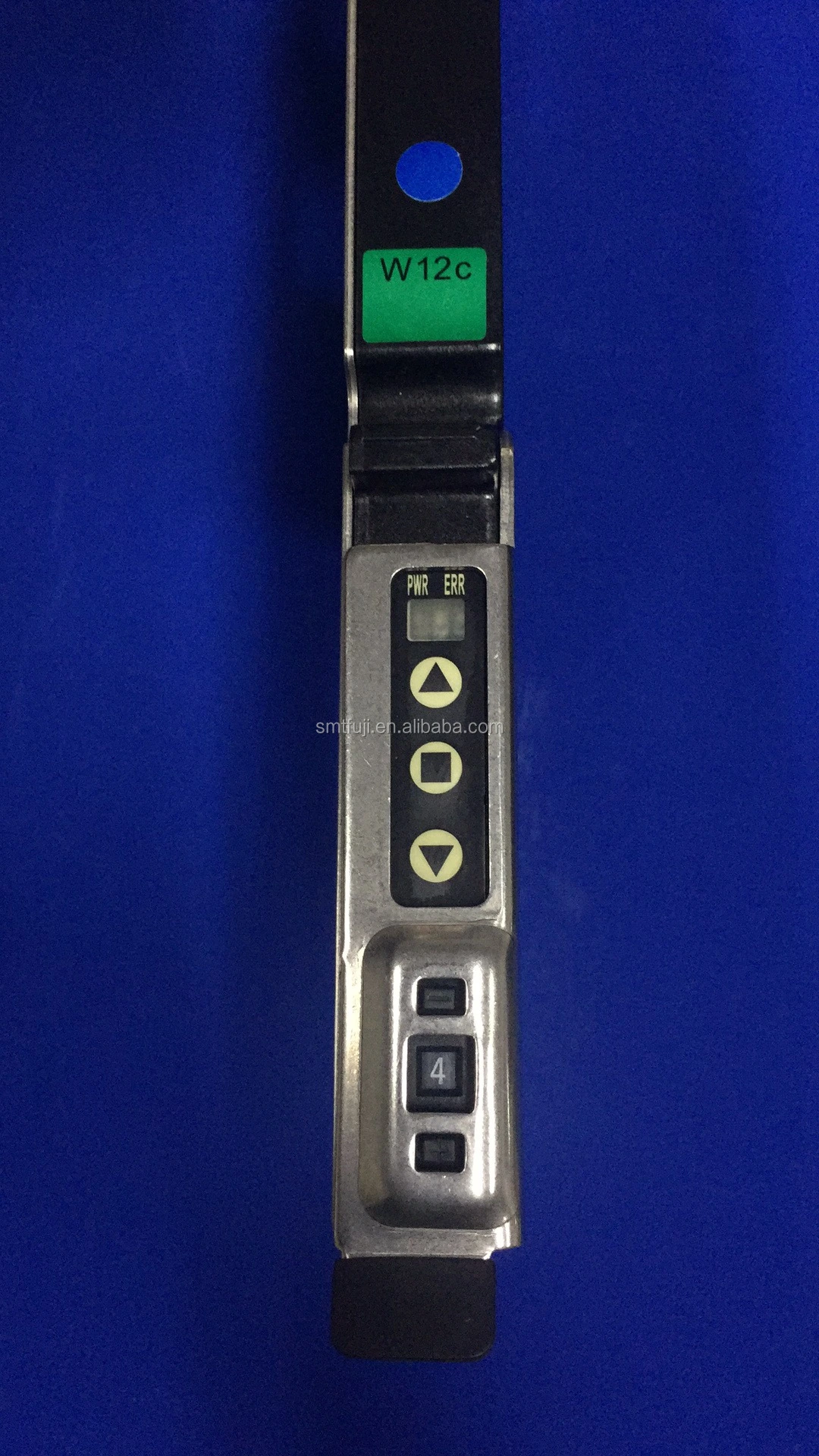 W12C-3.jpg