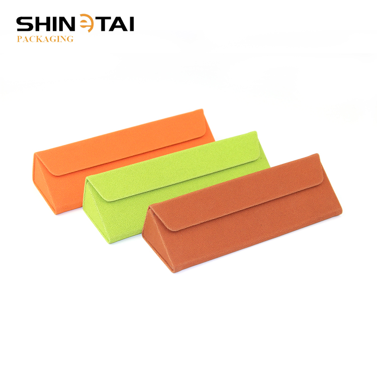 triangle glasses case