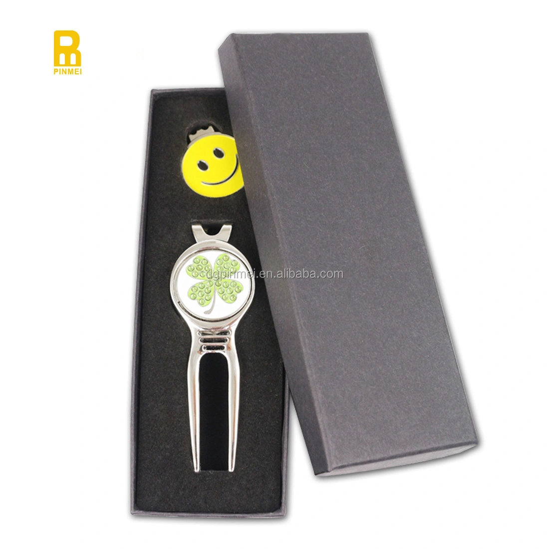 Magnetic golf divot tools/pitch forks and custom LOGO ball markers with packing hat clips