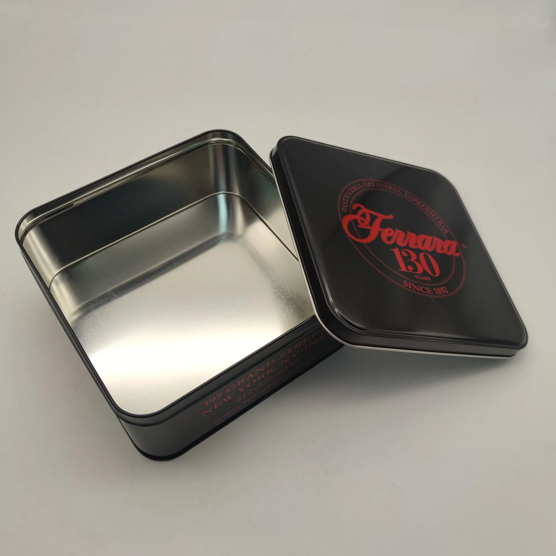 Custom metal square cookie tin box high quality food grade tin can