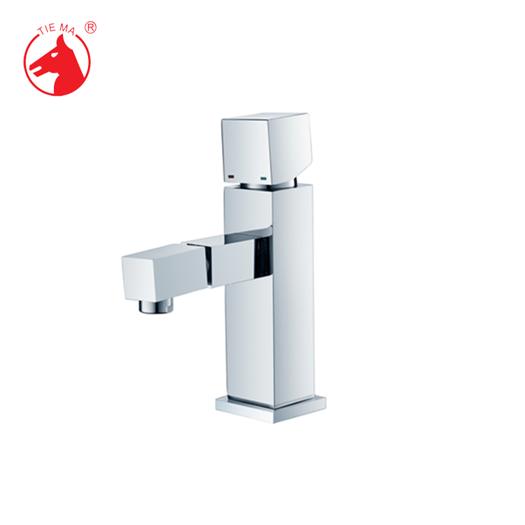 hot and cold water mixer for wash basin
